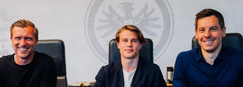 Chính thức: Frankfurt ký hợp đồng với ngôi sao đang lên 17 tuổi người Thụy Điển Love Alhoff với giá 4,6 triệu euro