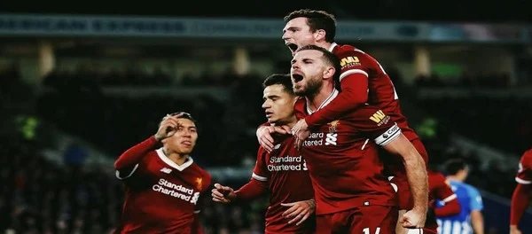 Liverpool thua 2-3 trước Brighton và rơi vào “chuỗi ba trận thua” sau khi vô địch