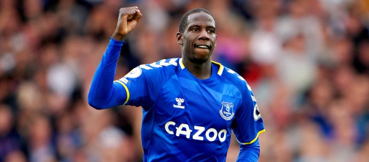 Abdoulaye Doucoure sẽ rời Everton khi hợp đồng hết hạn vào mùa hè này