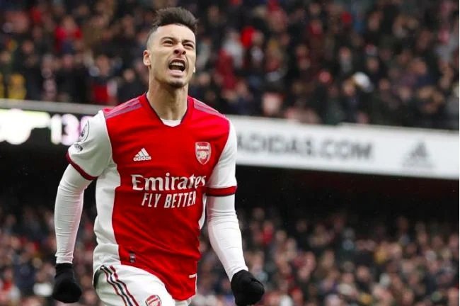 Arsenal đánh bại West Ham 4-1 để bảo vệ vị trí top 4