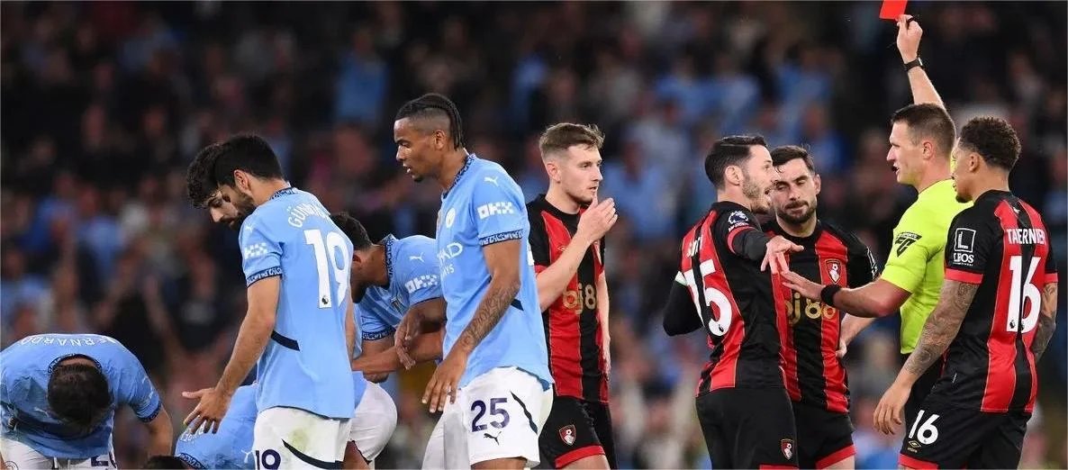 Bournemouth đã bị Manchester City đánh bại và Iraola tin rằng đội bóng đã không nắm bắt được những khoảnh khắc quan trọng