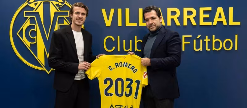Carlos Romero has reached a contract extension agreement with Villarreal, meaning he will continue to play for the team until 2031.