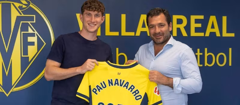 Villarreal đã chính thức gia hạn hợp đồng với Navarro, kéo dài đến tháng 6 năm 2031.